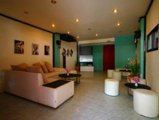 Karon 2Gether Guesthouse المظهر الخارجي الصورة