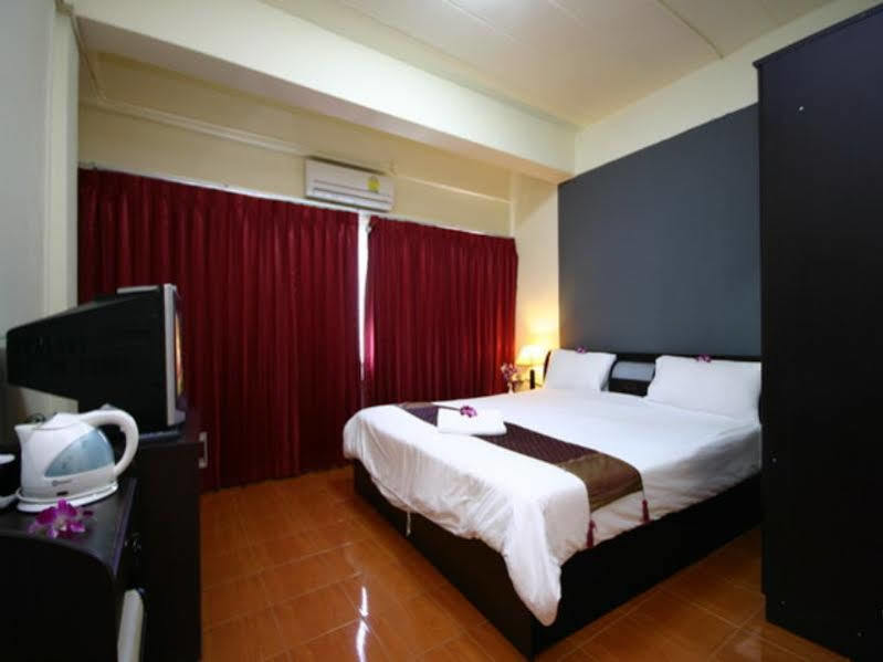 Karon 2Gether Guesthouse المظهر الخارجي الصورة